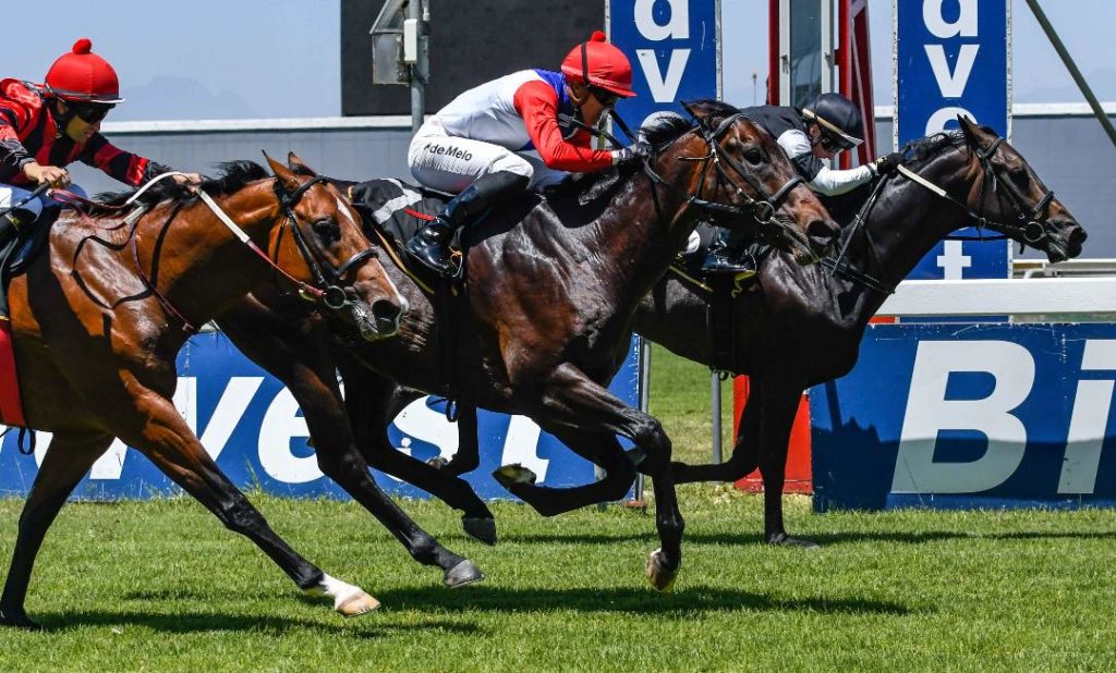 Count Jack stays on well under Keagan de Melo (red cap) to pip Super Silvano (Greg Cheyne) and the fancied Kilindini up the outside (Pic – Chase Liebenberg)